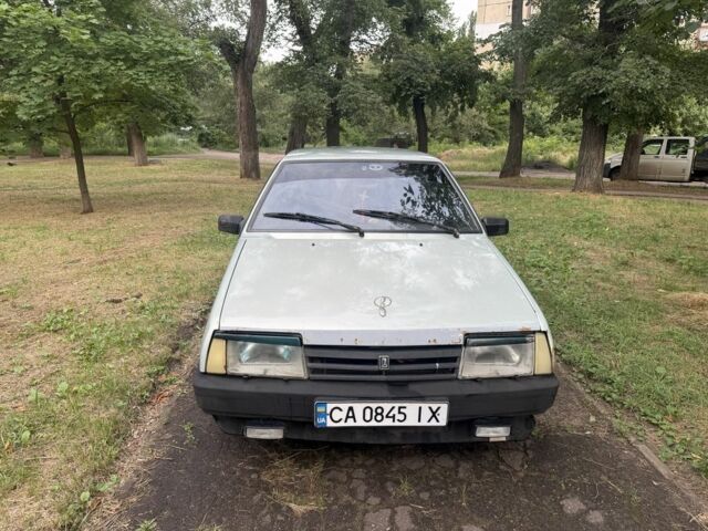 Сірий ВАЗ 21099, об'ємом двигуна 1.5 л та пробігом 100 тис. км за 654 $, фото 1 на Automoto.ua