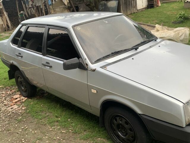 Серый ВАЗ 21099, объемом двигателя 1.5 л и пробегом 80 тыс. км за 850 $, фото 1 на Automoto.ua