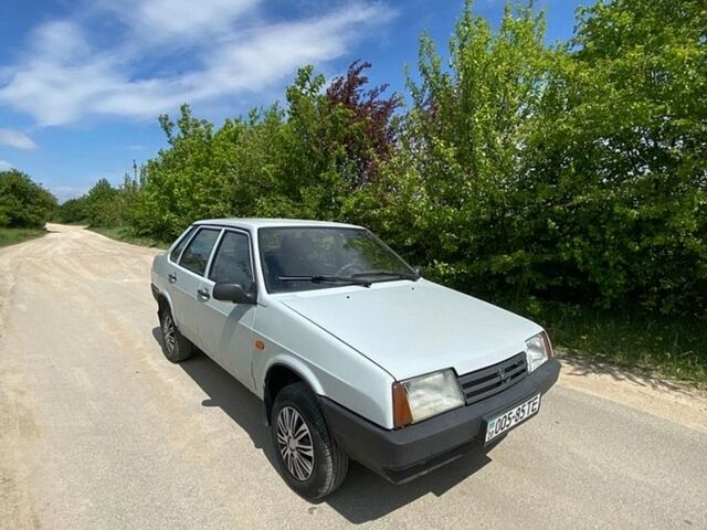 Сірий ВАЗ 21099, об'ємом двигуна 1.5 л та пробігом 400 тис. км за 800 $, фото 1 на Automoto.ua