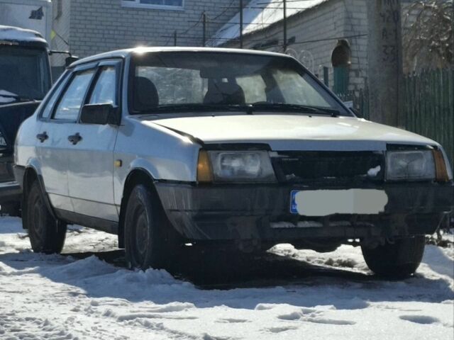 Сірий ВАЗ 21099, об'ємом двигуна 1.5 л та пробігом 100 тис. км за 926 $, фото 1 на Automoto.ua