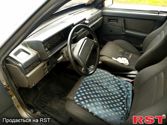 Сірий ВАЗ 21099, об'ємом двигуна 1.5 л та пробігом 255 тис. км за 1500 $, фото 1 на Automoto.ua