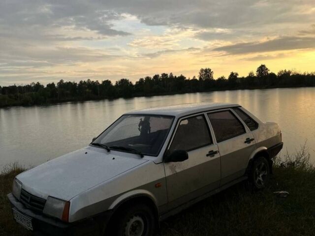 Серый ВАЗ 21099, объемом двигателя 1.5 л и пробегом 300 тыс. км за 1500 $, фото 1 на Automoto.ua