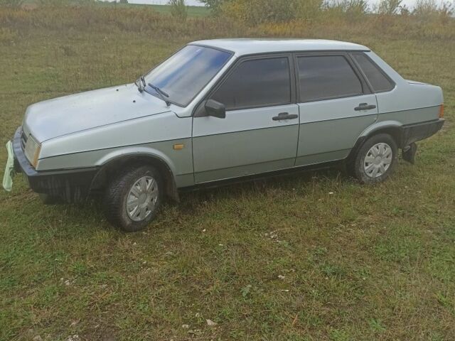Серый ВАЗ 21099, объемом двигателя 2 л и пробегом 287 тыс. км за 1200 $, фото 1 на Automoto.ua