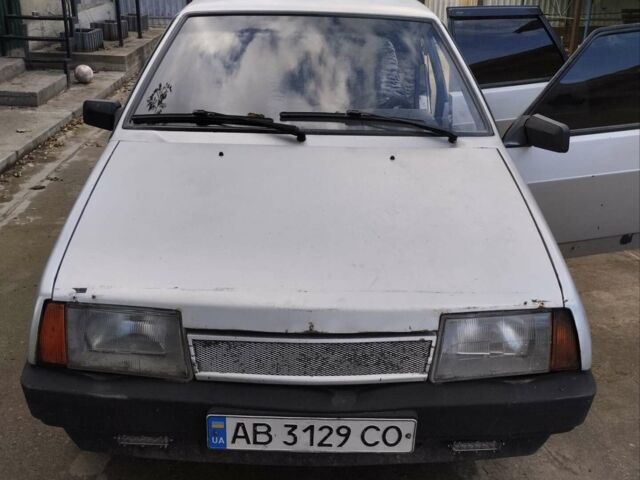 Сірий ВАЗ 21099, об'ємом двигуна 1.5 л та пробігом 387 тис. км за 1000 $, фото 1 на Automoto.ua