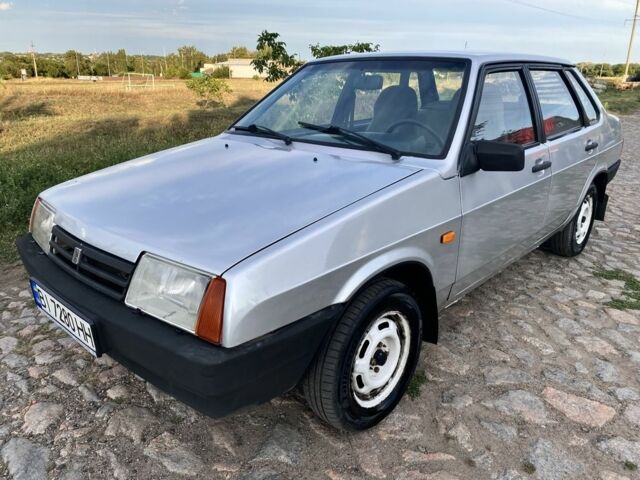 Сірий ВАЗ 21099, об'ємом двигуна 1.5 л та пробігом 179 тис. км за 1500 $, фото 1 на Automoto.ua