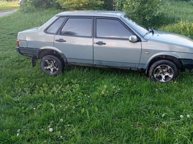 Серый ВАЗ 21099, объемом двигателя 1.5 л и пробегом 8 тыс. км за 1000 $, фото 1 на Automoto.ua