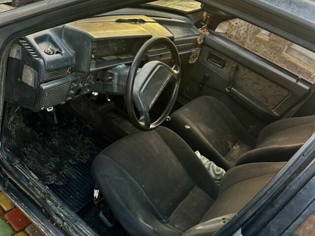 Серый ВАЗ 21099, объемом двигателя 1.5 л и пробегом 100 тыс. км за 556 $, фото 1 на Automoto.ua