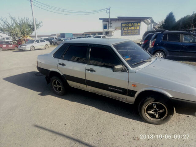 Сірий ВАЗ 21099, об'ємом двигуна 1.5 л та пробігом 230 тис. км за 2100 $, фото 1 на Automoto.ua
