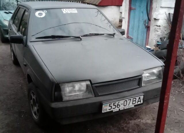 Серый ВАЗ 21099, объемом двигателя 0 л и пробегом 78 тыс. км за 900 $, фото 1 на Automoto.ua