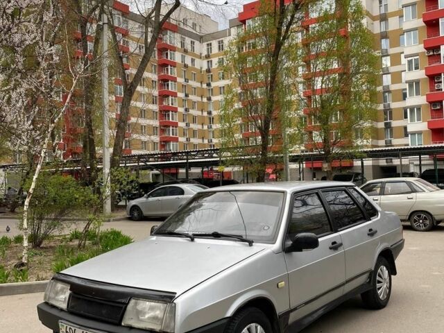 Сірий ВАЗ 21099, об'ємом двигуна 1.5 л та пробігом 270 тис. км за 1100 $, фото 1 на Automoto.ua