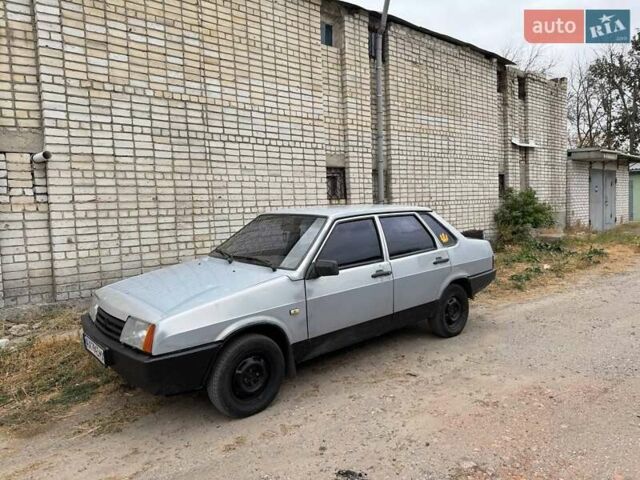 Серый ВАЗ 21099, объемом двигателя 1.5 л и пробегом 350 тыс. км за 1400 $, фото 1 на Automoto.ua