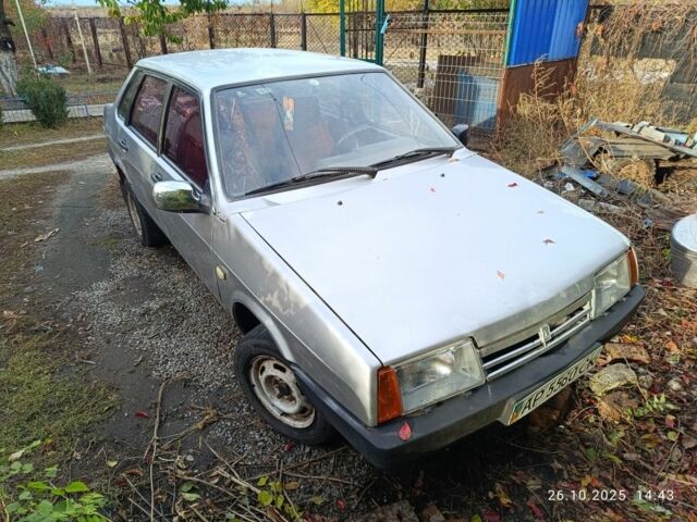 Сірий ВАЗ 21099, об'ємом двигуна 1.5 л та пробігом 275 тис. км за 1314 $, фото 1 на Automoto.ua