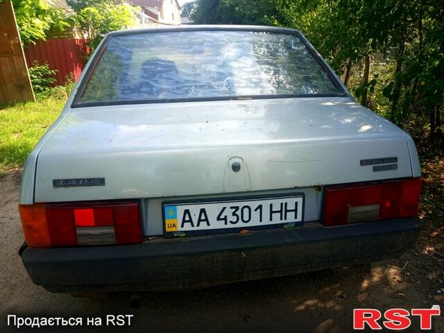 Серый ВАЗ 21099, объемом двигателя 1.5 л и пробегом 10 тыс. км за 550 $, фото 1 на Automoto.ua