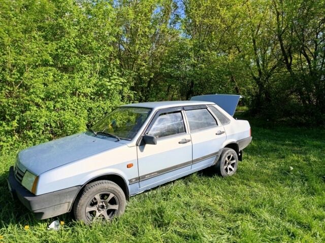 Серый ВАЗ 21099, объемом двигателя 1.5 л и пробегом 170 тыс. км за 1300 $, фото 1 на Automoto.ua