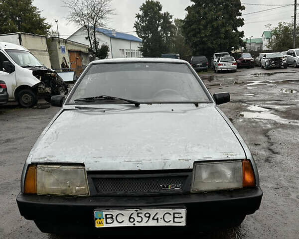 Серый ВАЗ 21099, объемом двигателя 1.5 л и пробегом 100 тыс. км за 400 $, фото 1 на Automoto.ua