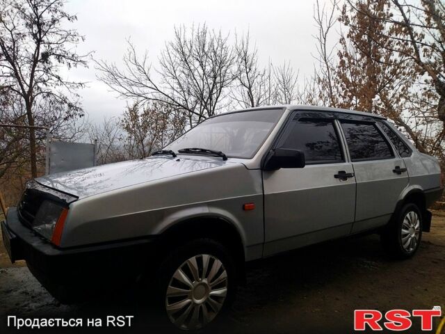 Серый ВАЗ 21099, объемом двигателя 1.5 л и пробегом 240 тыс. км за 1600 $, фото 1 на Automoto.ua