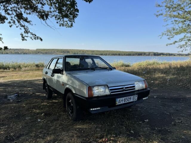 Серый ВАЗ 21099, объемом двигателя 0 л и пробегом 200 тыс. км за 828 $, фото 1 на Automoto.ua