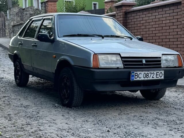 Серый ВАЗ 21099, объемом двигателя 1.5 л и пробегом 250 тыс. км за 800 $, фото 1 на Automoto.ua