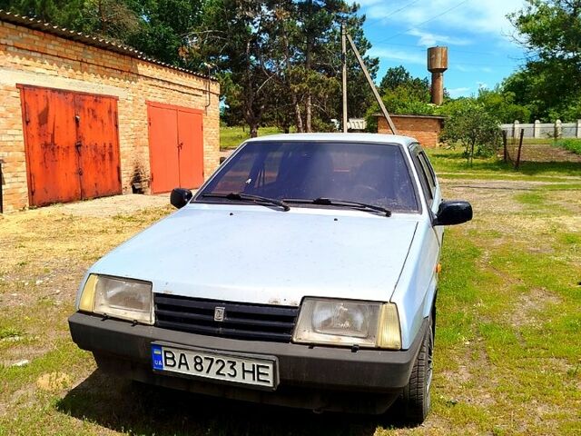 Сірий ВАЗ 21099, об'ємом двигуна 1.5 л та пробігом 200 тис. км за 1800 $, фото 1 на Automoto.ua