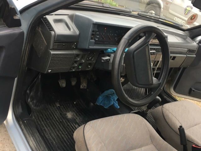 Сірий ВАЗ 21099, об'ємом двигуна 1.5 л та пробігом 17 тис. км за 2500 $, фото 1 на Automoto.ua