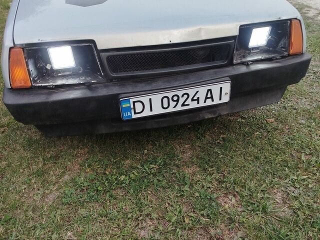 Серый ВАЗ 21099, объемом двигателя 1.5 л и пробегом 184 тыс. км за 650 $, фото 1 на Automoto.ua