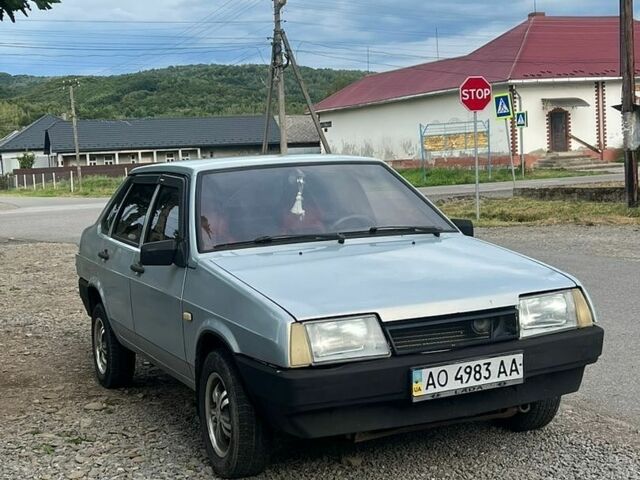 Сірий ВАЗ 21099, об'ємом двигуна 1.5 л та пробігом 231 тис. км за 1100 $, фото 1 на Automoto.ua