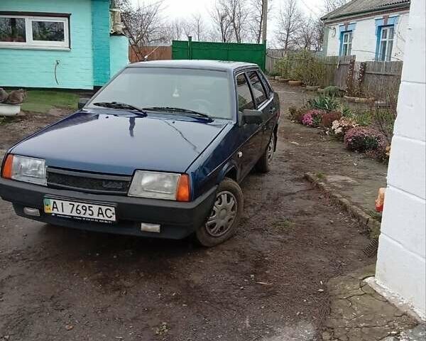 Серый ВАЗ 21099, объемом двигателя 1.2 л и пробегом 200 тыс. км за 1500 $, фото 1 на Automoto.ua