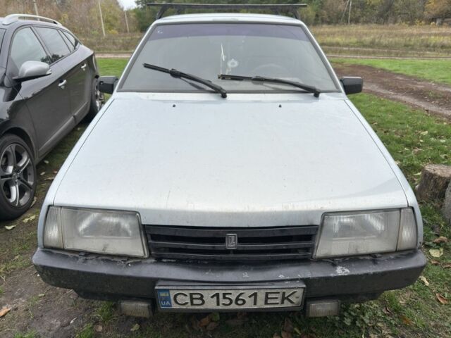 Серый ВАЗ 21099, объемом двигателя 1.5 л и пробегом 200 тыс. км за 1000 $, фото 1 на Automoto.ua