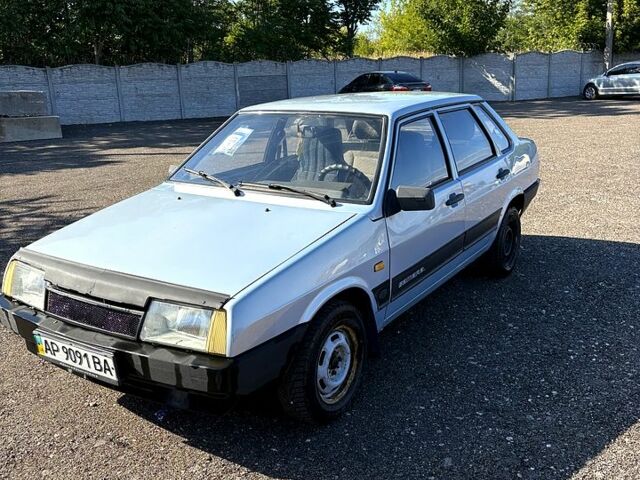 Сірий ВАЗ 21099, об'ємом двигуна 1.5 л та пробігом 220 тис. км за 1300 $, фото 1 на Automoto.ua