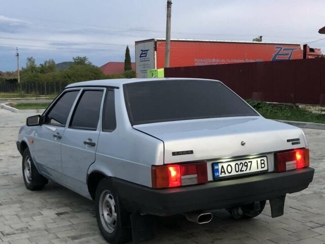 Серый ВАЗ 21099, объемом двигателя 1.5 л и пробегом 200 тыс. км за 2000 $, фото 1 на Automoto.ua