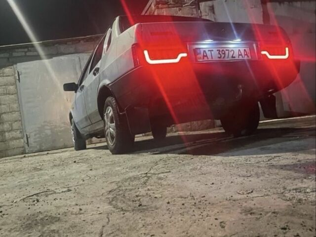 Серый ВАЗ 21099, объемом двигателя 1.5 л и пробегом 3 тыс. км за 1494 $, фото 1 на Automoto.ua