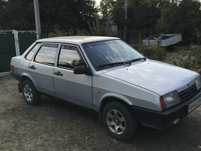 Серый ВАЗ 21099, объемом двигателя 1.5 л и пробегом 200 тыс. км за 1450 $, фото 1 на Automoto.ua