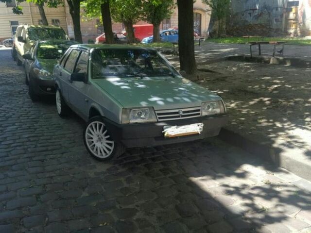 Сірий ВАЗ 21099, об'ємом двигуна 1.5 л та пробігом 100 тис. км за 3499 $, фото 1 на Automoto.ua