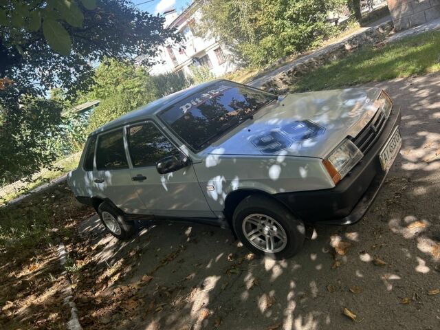 Сірий ВАЗ 21099, об'ємом двигуна 1.5 л та пробігом 300 тис. км за 1150 $, фото 1 на Automoto.ua