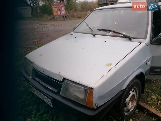 Сірий ВАЗ 21099, об'ємом двигуна 1.3 л та пробігом 250 тис. км за 401 $, фото 1 на Automoto.ua