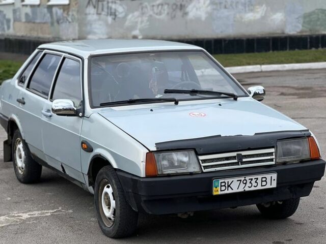 Сірий ВАЗ 21099, об'ємом двигуна 1.5 л та пробігом 326 тис. км за 350 $, фото 1 на Automoto.ua