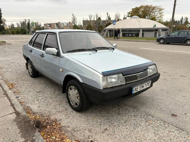 Сірий ВАЗ 21099, об'ємом двигуна 1.5 л та пробігом 200 тис. км за 999 $, фото 1 на Automoto.ua