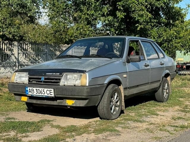 Серый ВАЗ 21099, объемом двигателя 1.5 л и пробегом 178 тыс. км за 1150 $, фото 1 на Automoto.ua