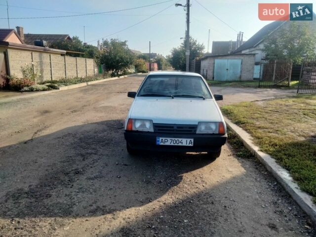 Серый ВАЗ 21099, объемом двигателя 1.5 л и пробегом 164 тыс. км за 2000 $, фото 1 на Automoto.ua