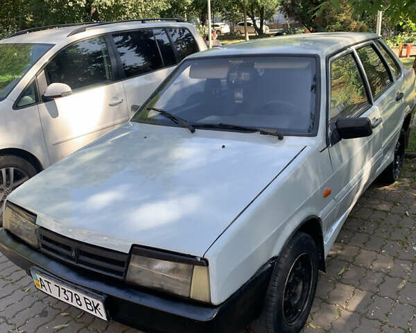 Сірий ВАЗ 21099, об'ємом двигуна 1.5 л та пробігом 178 тис. км за 895 $, фото 1 на Automoto.ua