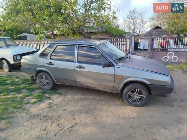 Сірий ВАЗ 21099, об'ємом двигуна 1.5 л та пробігом 288 тис. км за 1000 $, фото 1 на Automoto.ua