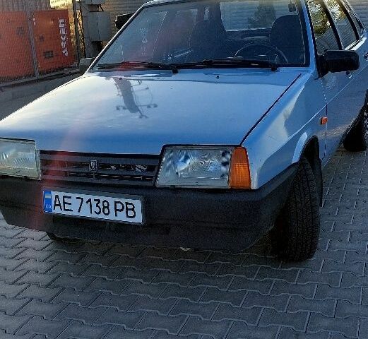 Серый ВАЗ 21099, объемом двигателя 1.5 л и пробегом 200 тыс. км за 1300 $, фото 1 на Automoto.ua