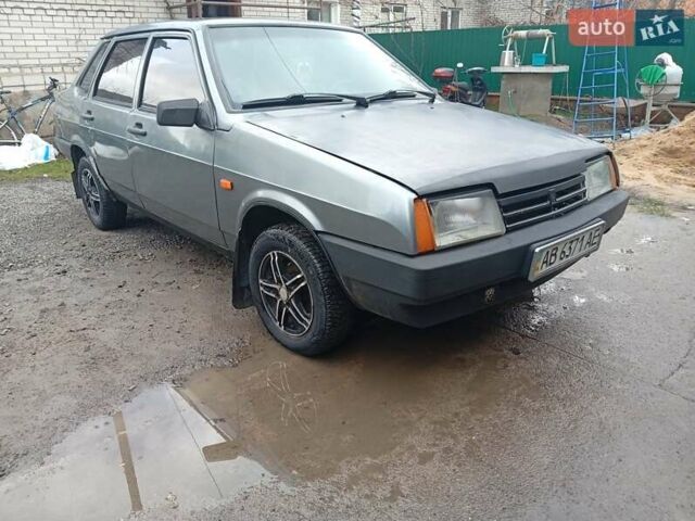 Серый ВАЗ 21099, объемом двигателя 1.5 л и пробегом 280 тыс. км за 1250 $, фото 1 на Automoto.ua