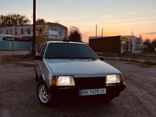 Сірий ВАЗ 21099, об'ємом двигуна 1.5 л та пробігом 140 тис. км за 1499 $, фото 1 на Automoto.ua