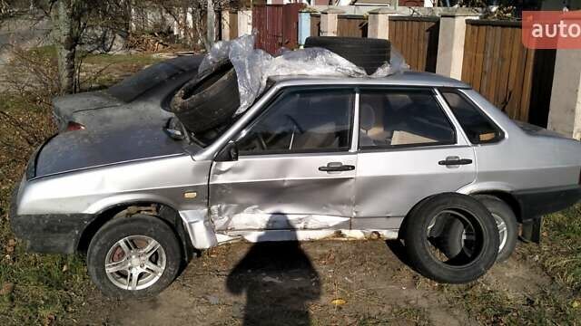 Сірий ВАЗ 21099, об'ємом двигуна 1.5 л та пробігом 30 тис. км за 900 $, фото 1 на Automoto.ua