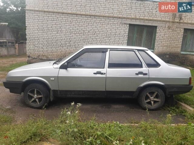 Сірий ВАЗ 21099, об'ємом двигуна 1.5 л та пробігом 526 тис. км за 2000 $, фото 1 на Automoto.ua