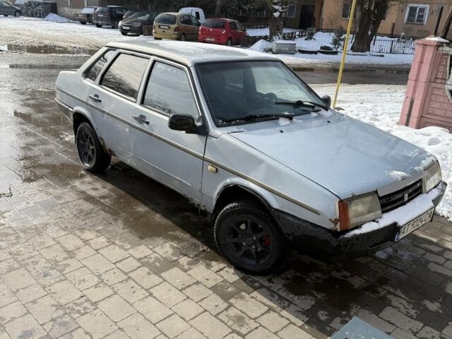 Серый ВАЗ 21099, объемом двигателя 1.5 л и пробегом 5 тыс. км за 680 $, фото 1 на Automoto.ua
