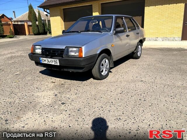 Серый ВАЗ 21099, объемом двигателя 1.5 л и пробегом 205 тыс. км за 950 $, фото 1 на Automoto.ua