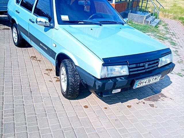 Серый ВАЗ 21099, объемом двигателя 1.5 л и пробегом 200 тыс. км за 2300 $, фото 1 на Automoto.ua