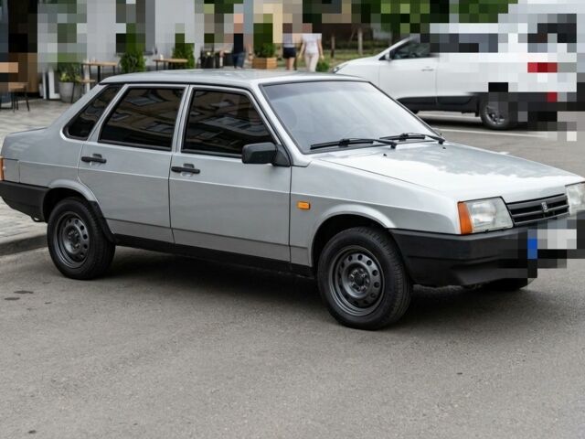 Сірий ВАЗ 21099, об'ємом двигуна 1.5 л та пробігом 167 тис. км за 1255 $, фото 1 на Automoto.ua